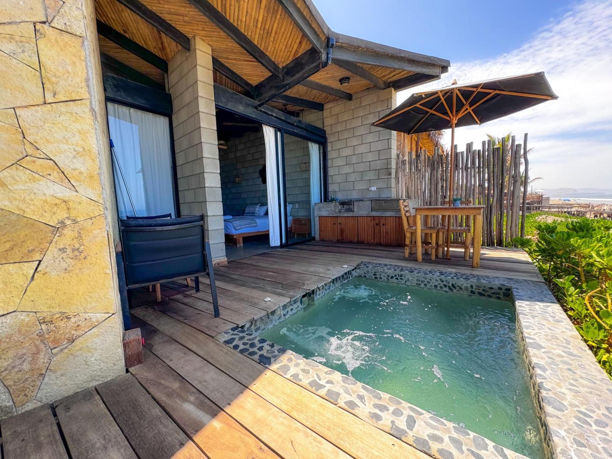 Diem Vichayito Beachfront Eco-Luxury Εξωτερικό φωτογραφία