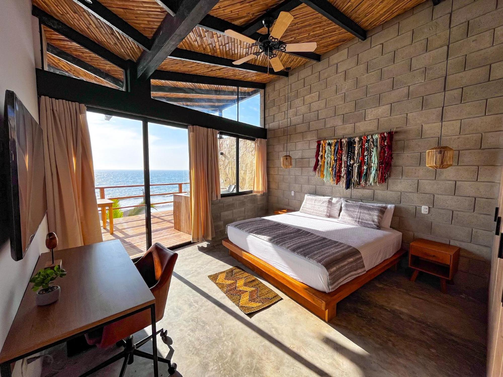 Diem Vichayito Beachfront Eco-Luxury Εξωτερικό φωτογραφία