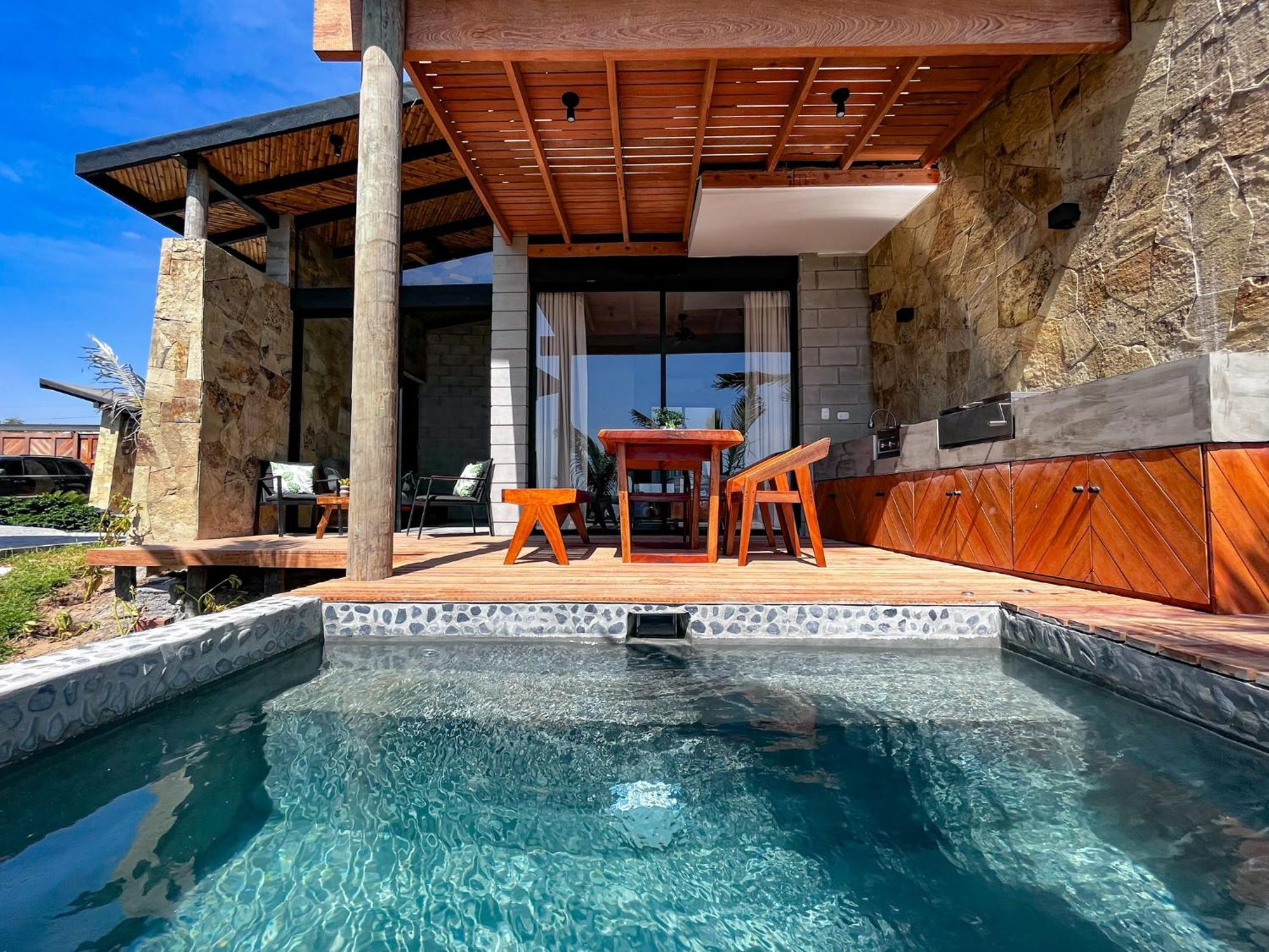 Diem Vichayito Beachfront Eco-Luxury Εξωτερικό φωτογραφία