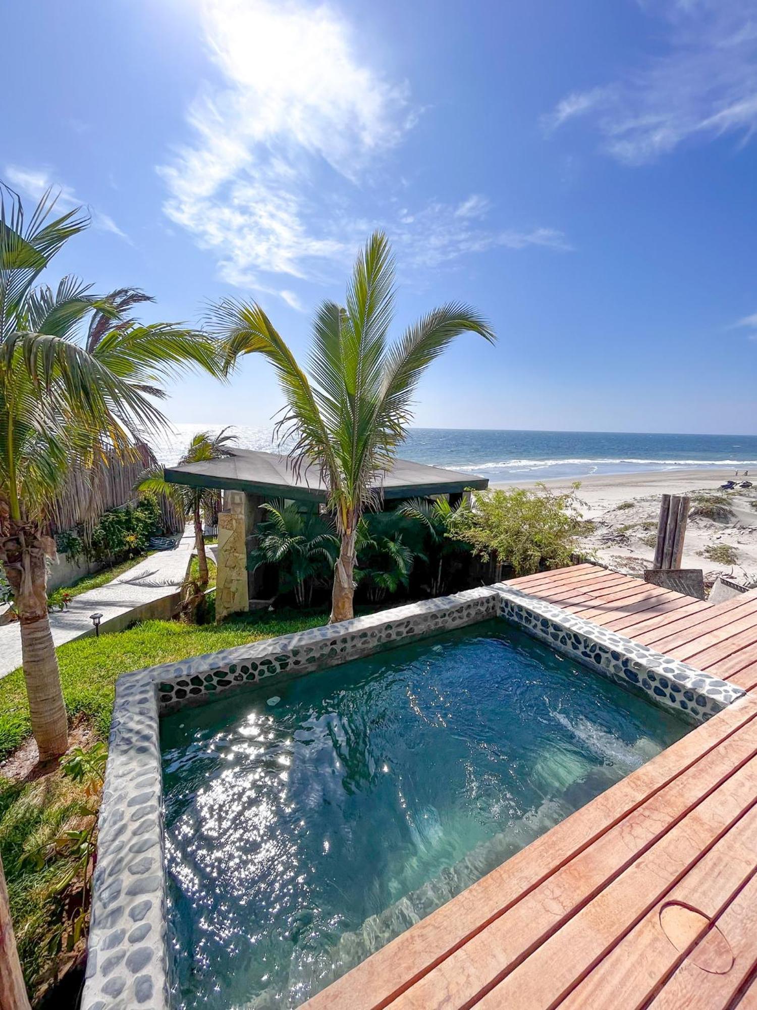 Diem Vichayito Beachfront Eco-Luxury Εξωτερικό φωτογραφία
